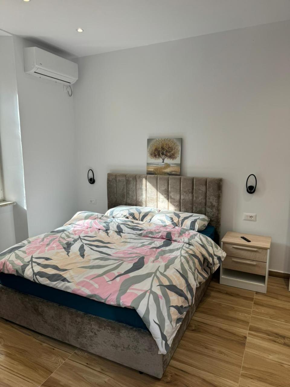 Vila 21 At Blloku Area Tirana Exterior photo